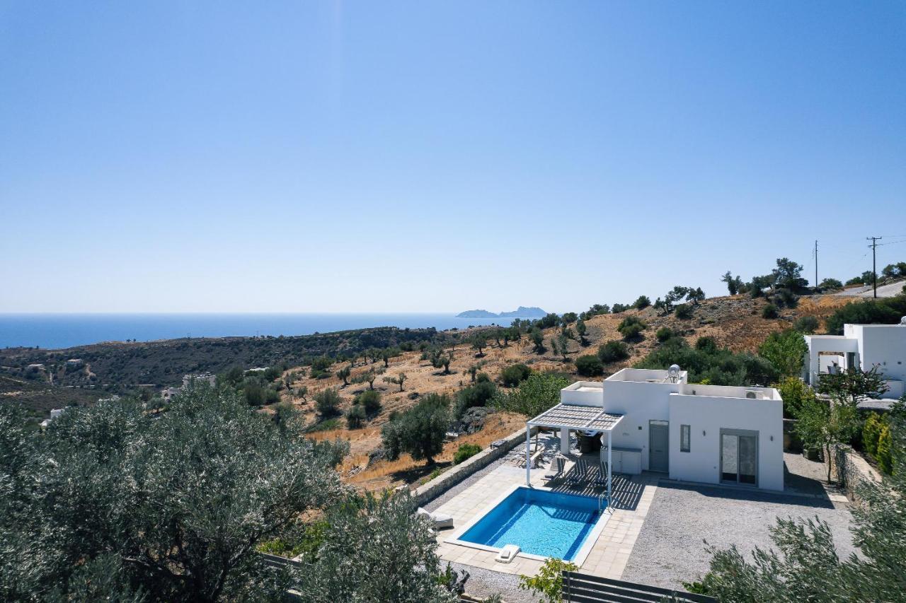 Evgoro Luxury Suites Agia Galini  Bagian luar foto