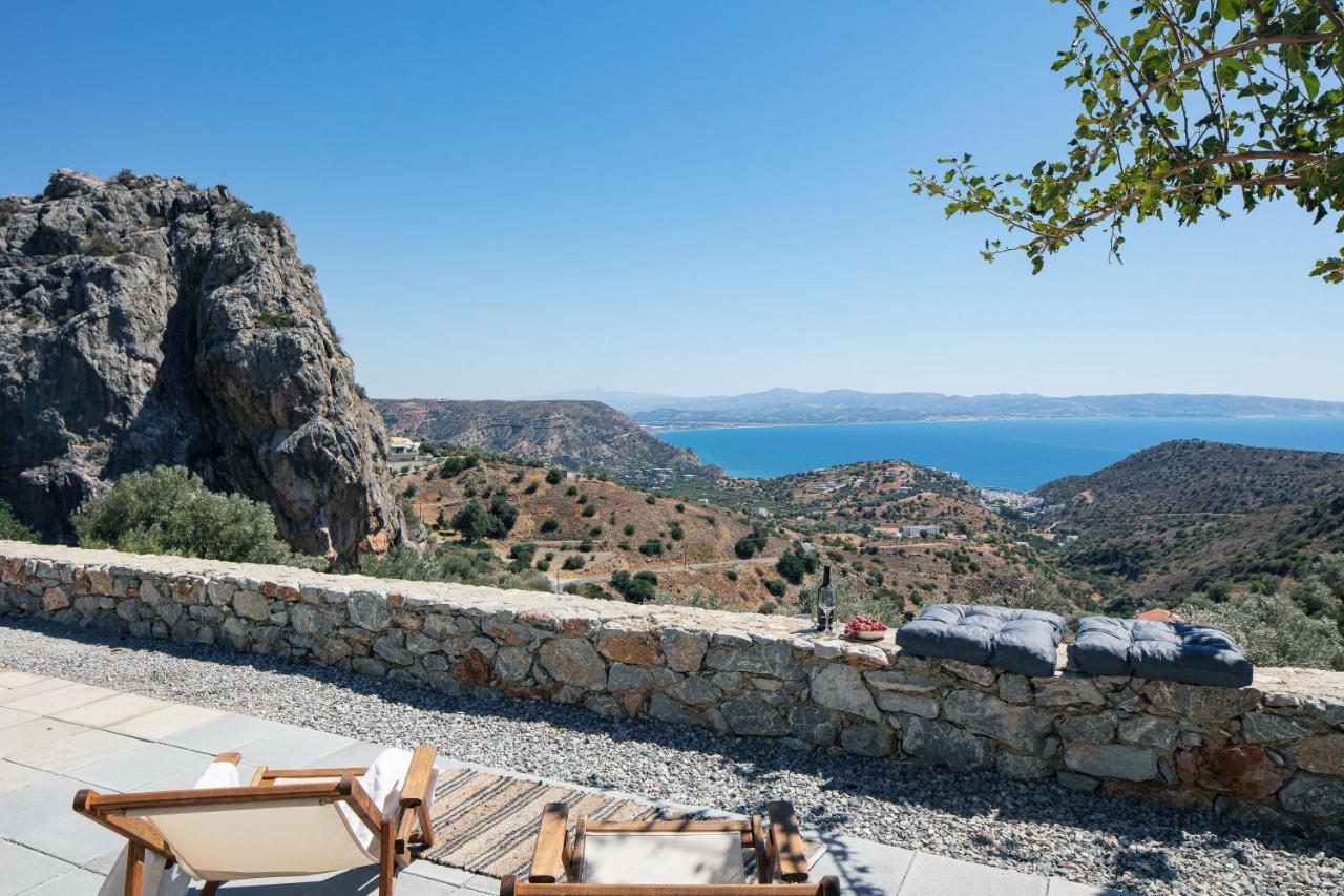 Evgoro Luxury Suites Agia Galini  Bagian luar foto